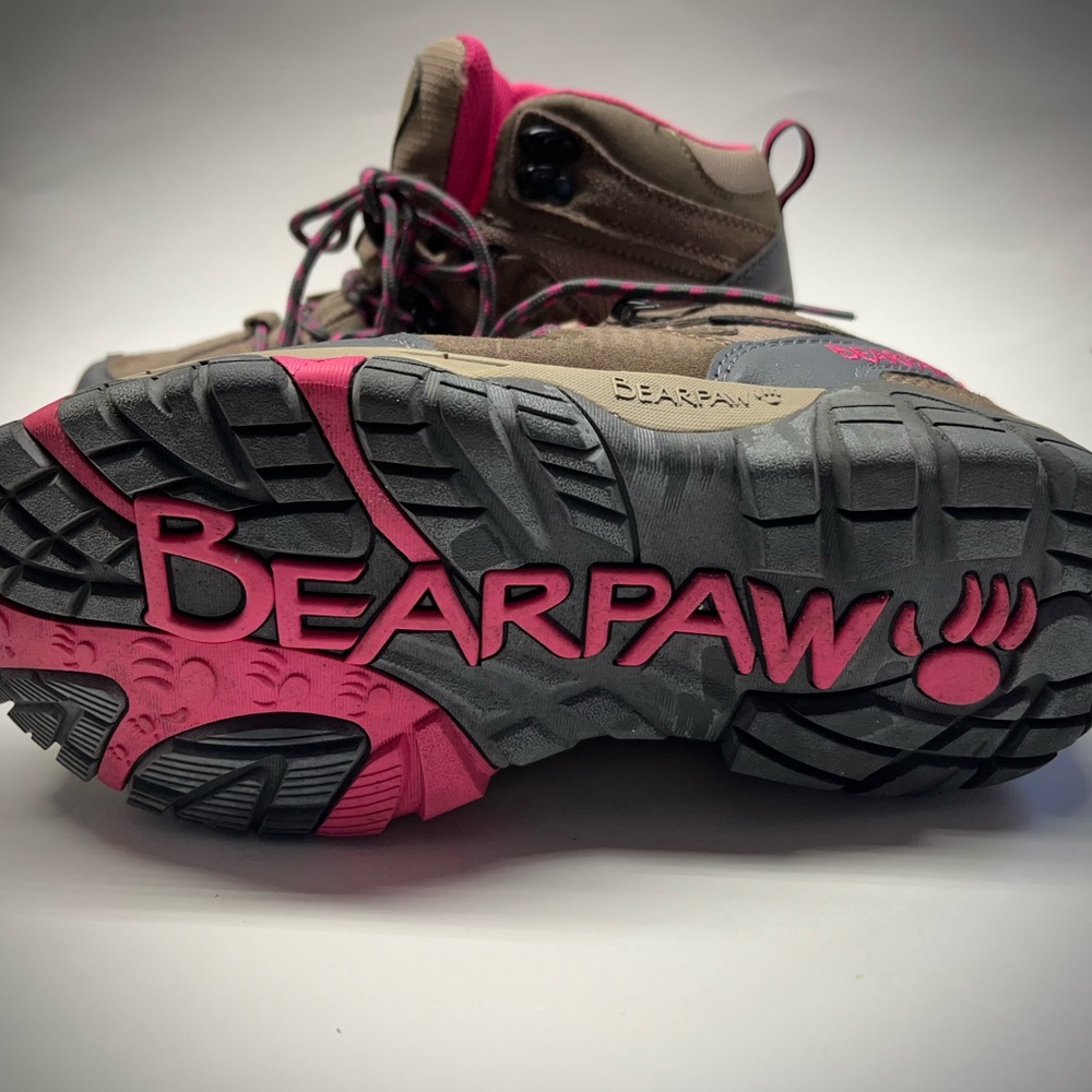 Bearpaw Women’s Hiking Boots 4390x Corsica